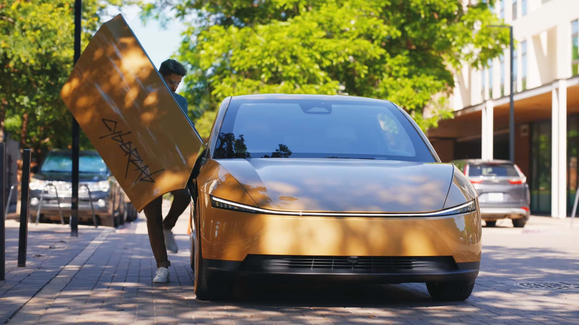 Tesla Model S Lunar Silver Complete Technical Analysis